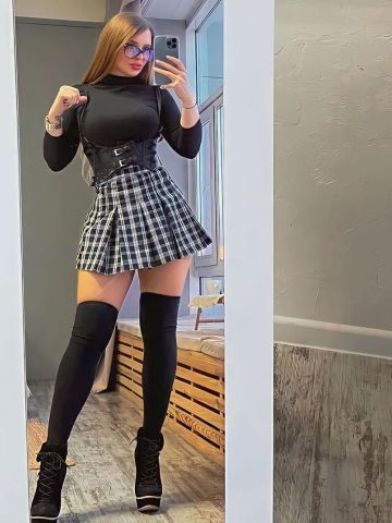 Проститутка Амелия